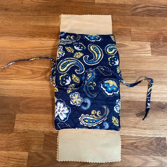 SOLD Vera Bradley Jewelry Roll - Picture 5 of 5